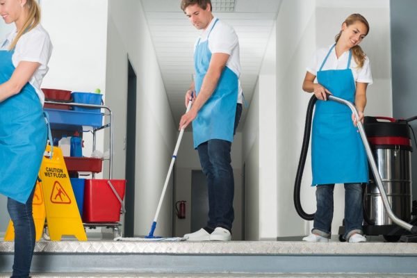 end of tenancy cleaning Service Highly Experienced